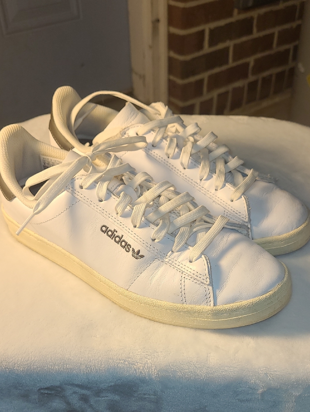 Adidas - White Womens Sneakers Size 8